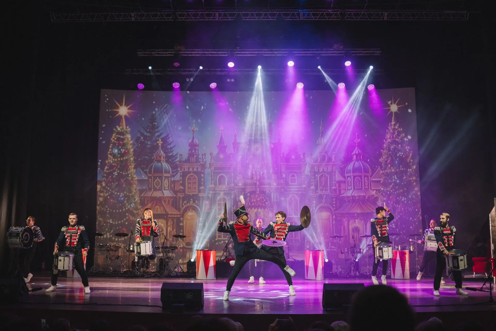 «Щелкунчик и Барабанный король»